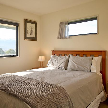 Location With Ocean And Mountain Views Villa Кайкура Екстериор снимка